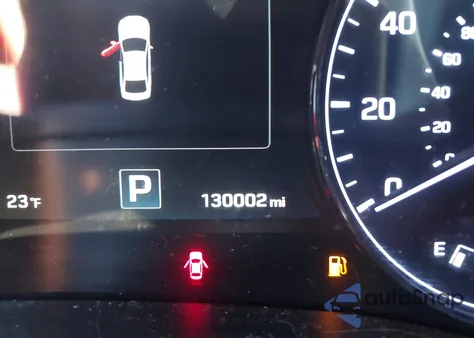 2016 Hyundai Genesis 3.8 из США, поврежденный, VIN KMHGN4JE8GU126476